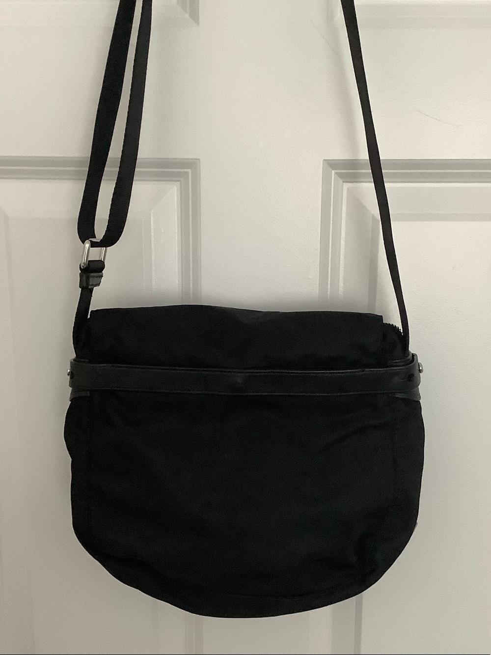 Tumi Voyageur Lugano Crossbody Messenger - Picture 2 of 10
